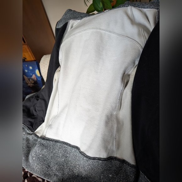 Lululemon Athletica Scuba Light Fleece Full Zip Hoodie - Picture 8 of 9